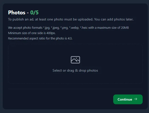 خطوة رفع صور السيارة في أورودن أوتو تُظهر منطقة سحب وإفلات للصور، مع ملاحظة بأن صورة واحدة على الأقل مطلوبة لنشر الإعلان